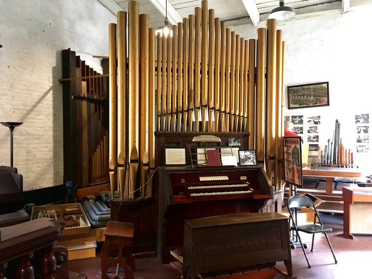 Pipe Organ You Can Walk Through