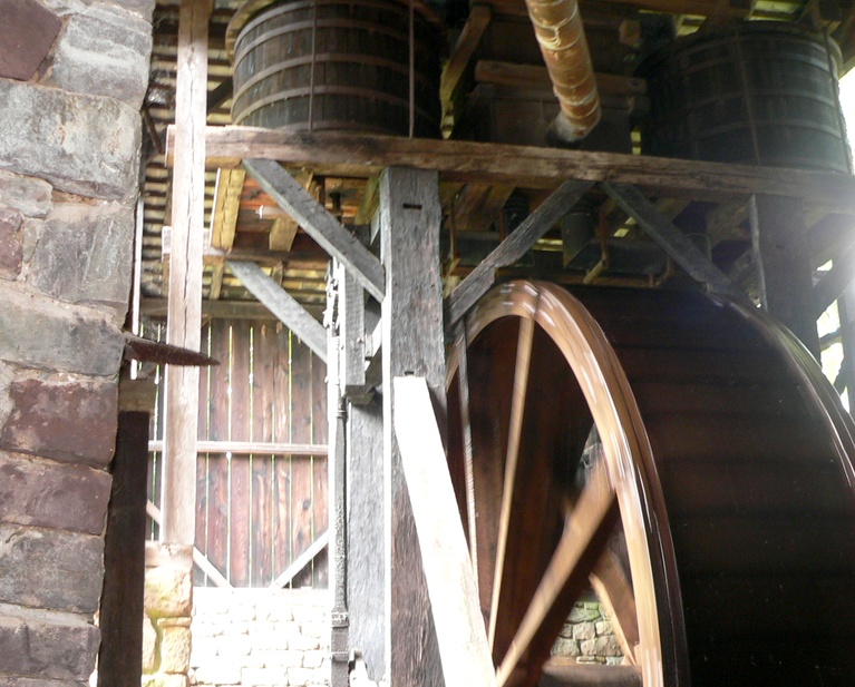Furnace Bellows Driven by Water Wheel